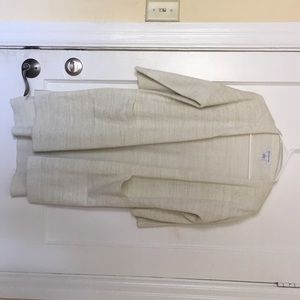 White and gold sweater